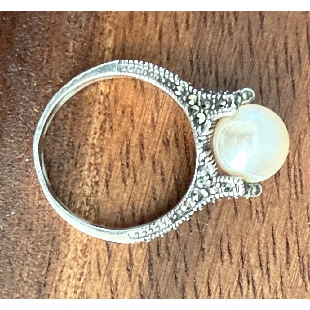 Sterling Silver Marcasite Pearl Ring Size 6.75 Vintage Art Deco Style